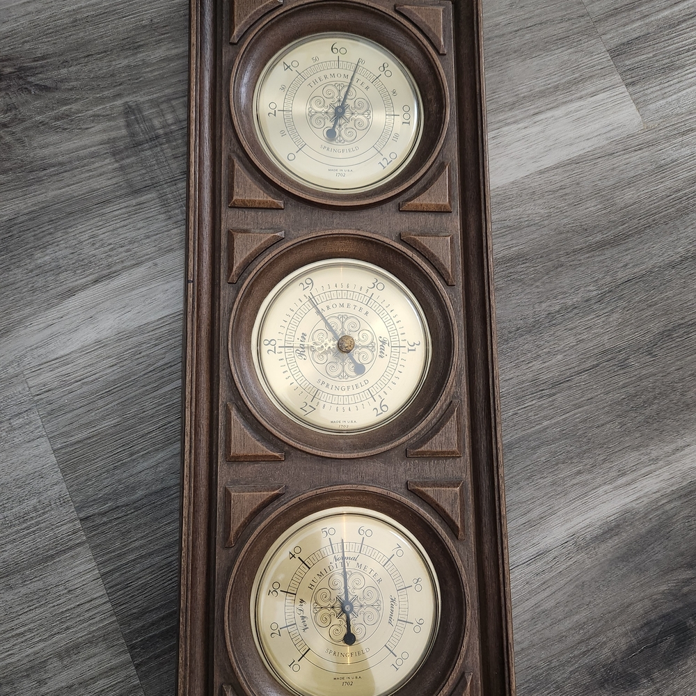 Vintage Brown Weather Station Wall Decor
